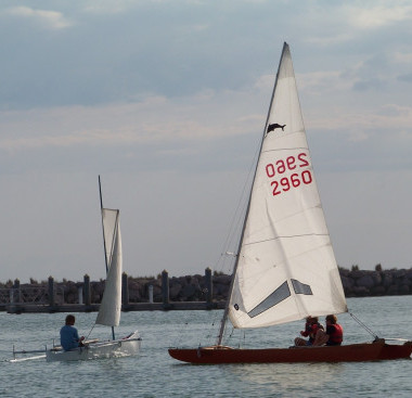 Lakana and Patin a vela