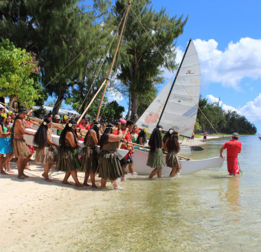 Mariana sailing canoe re-creation